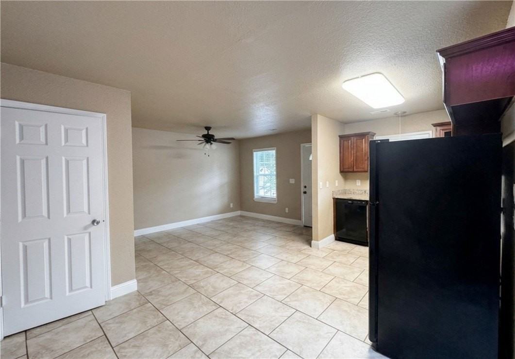 1521 N Dawn Dr - Photo 5 of 13