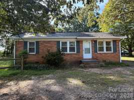 featured image of 508 Eastside Dr