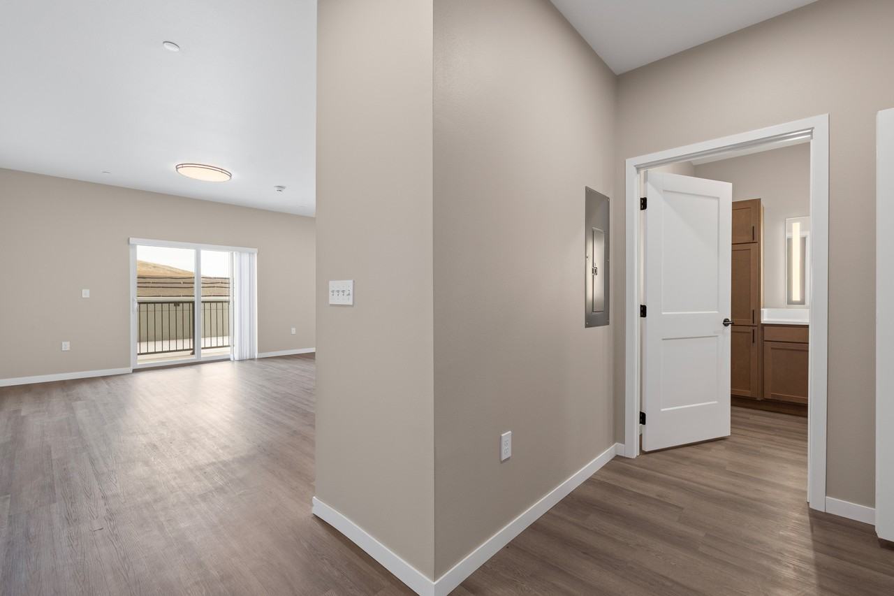 4916 5th Street - Photo 4 of 11