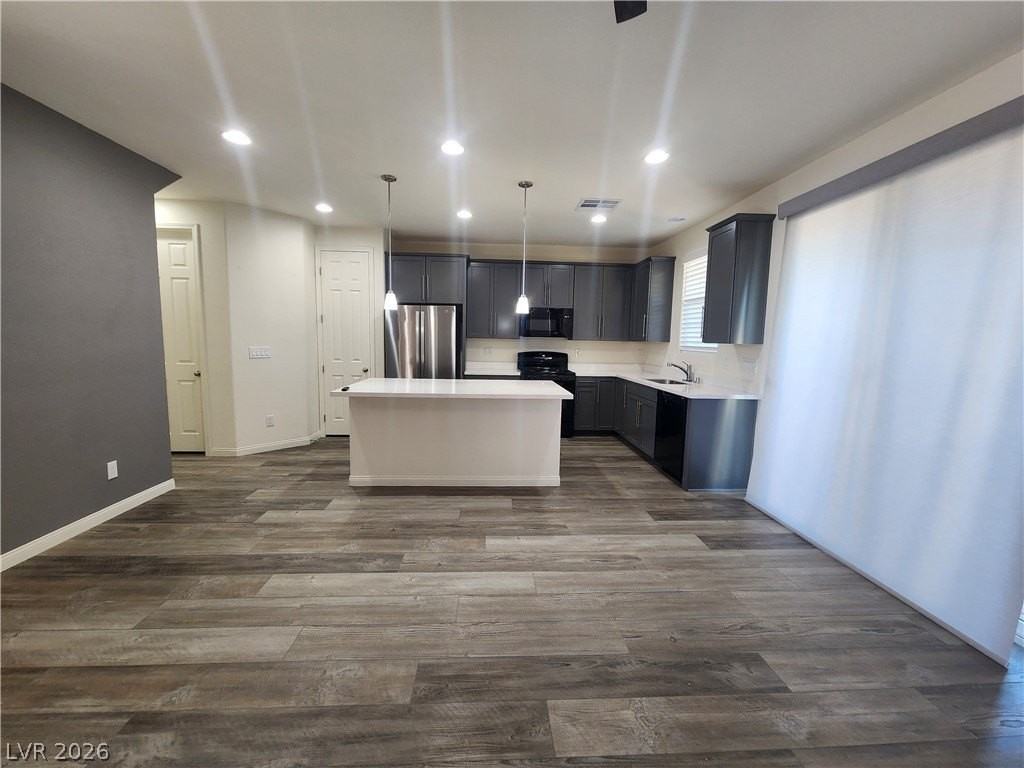 10486 Mount Charleston Ave - Photo 3 of 30