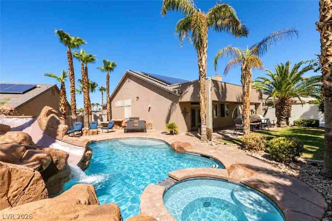 2504 Silver Beach Dr - Photo 4 of 50
