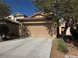 featured image of 9761 Plane Tree Ct