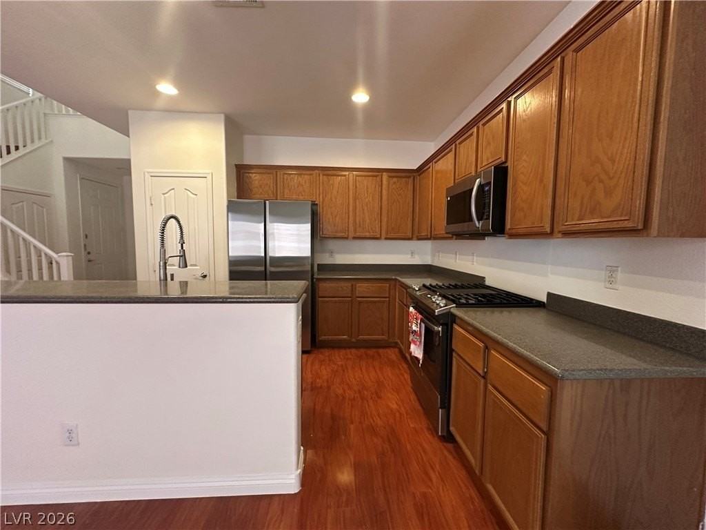 9761 Plane Tree Ct - Photo 6 of 41