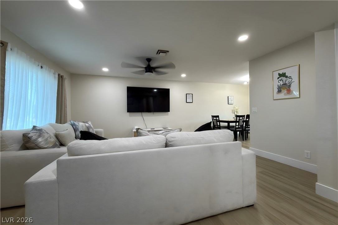 4331 Cicada Way - Photo 3 of 21