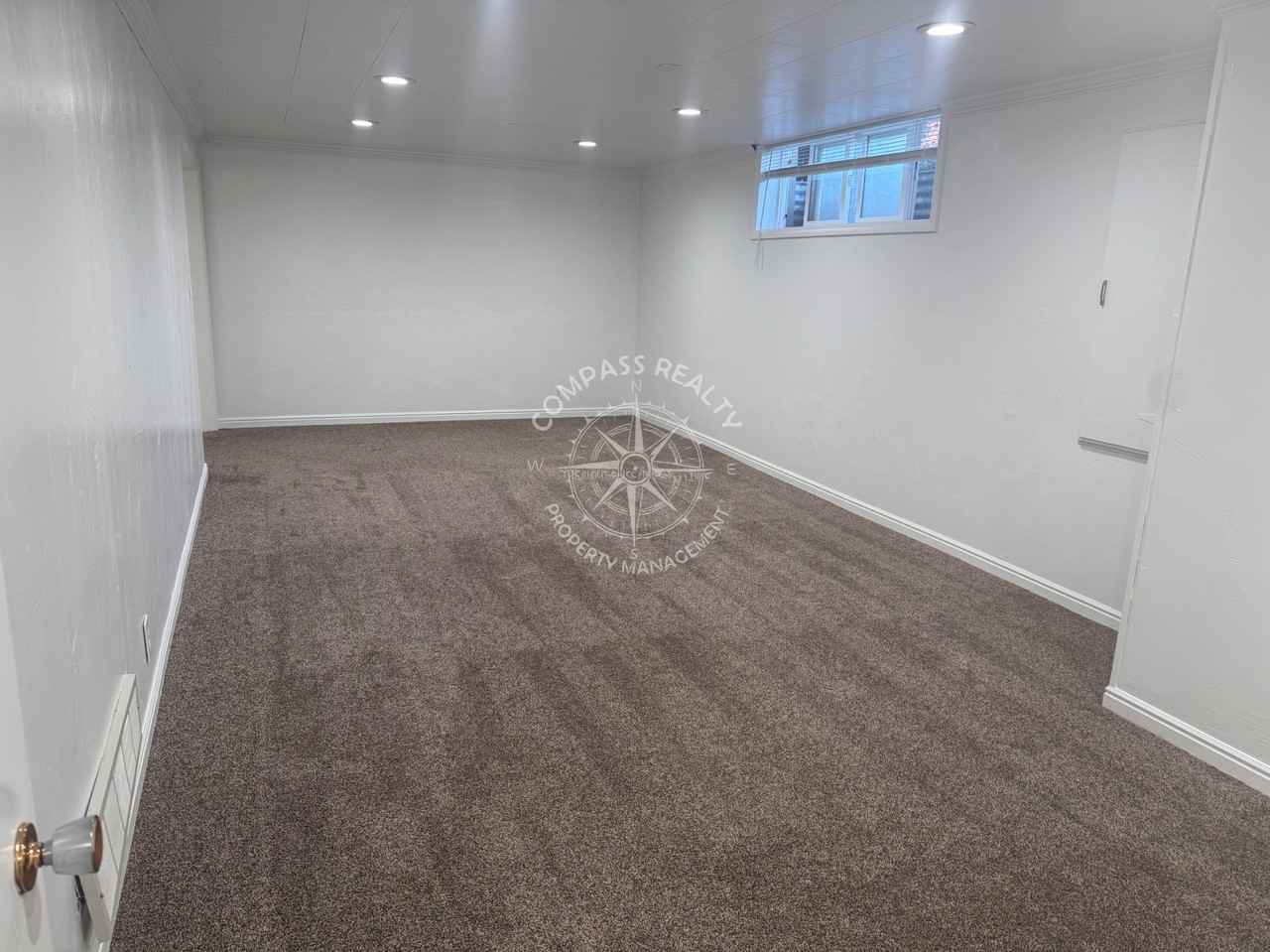 545 Canyon Way - Photo 6 of 14