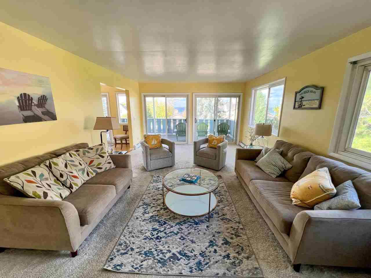 9306 Whispering Sands Dr - Photo 4 of 32