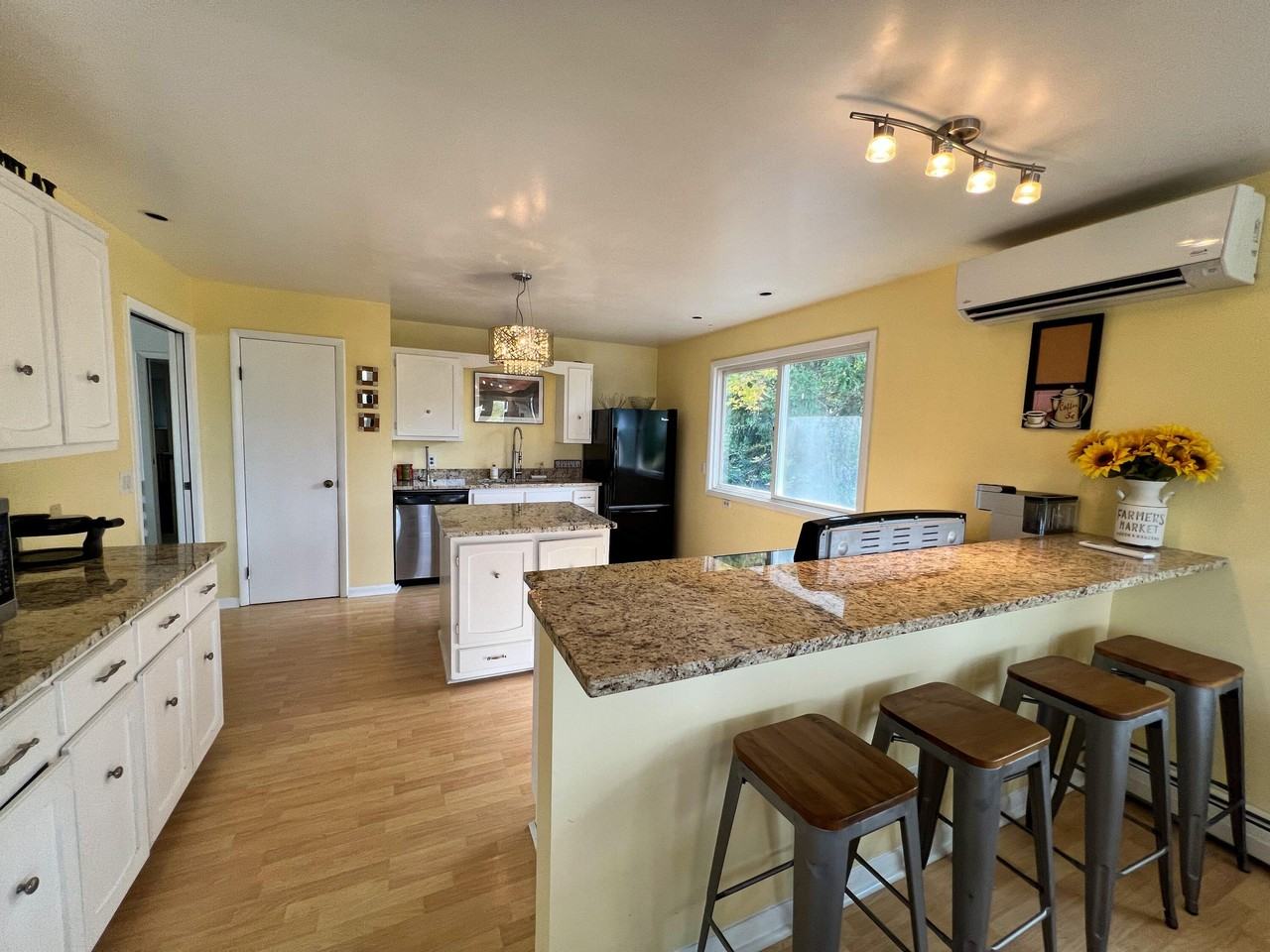 9306 Whispering Sands Dr - Photo 7 of 32