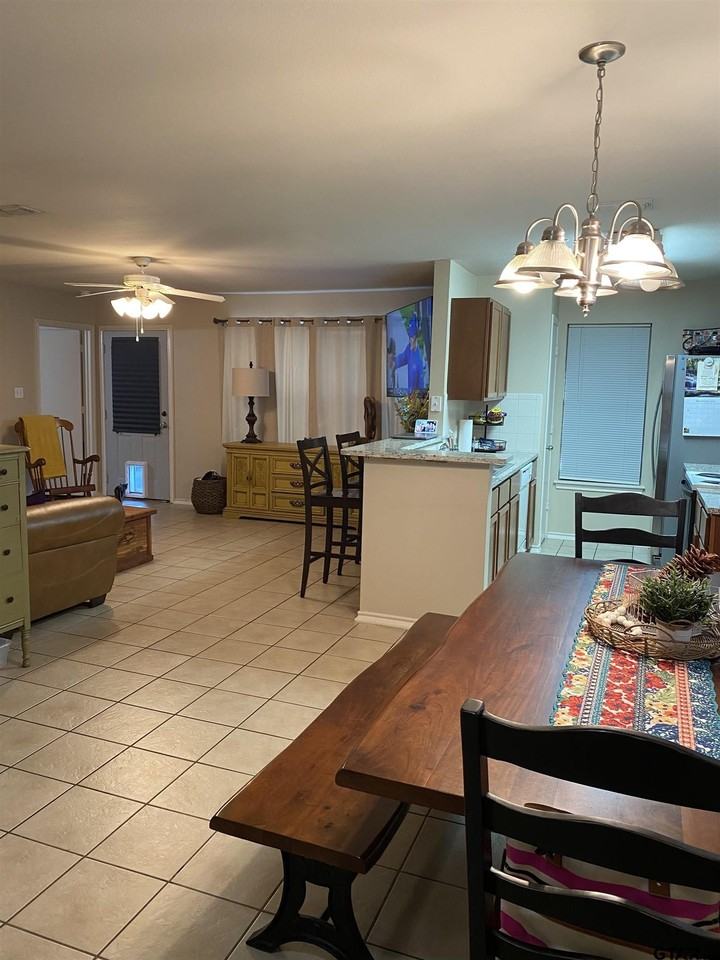 617 Hagan Rd - Photo 5 of 18
