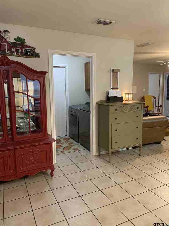 617 Hagan Rd - Photo 6 of 18
