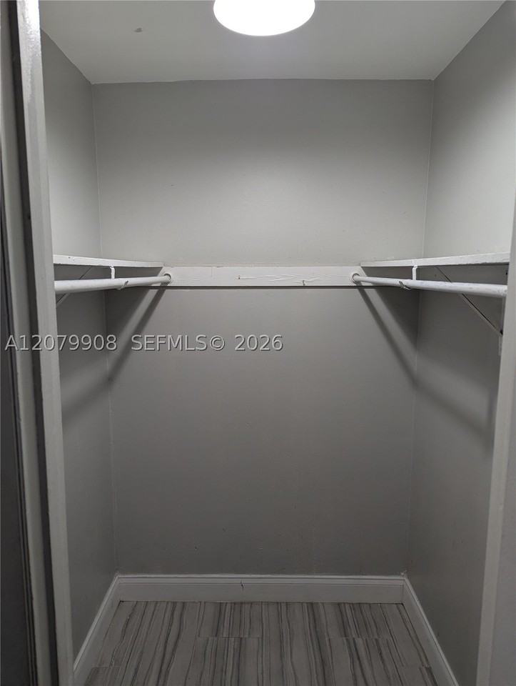 7610 Sw 10th St #3 - Photo 6 of 10