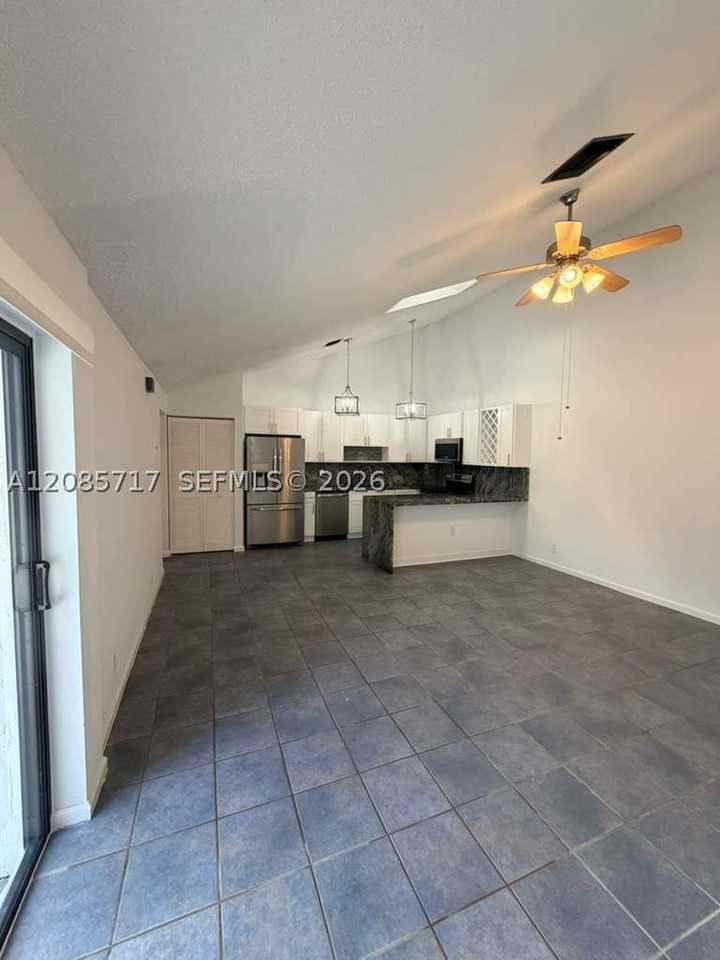 1350 Periwinkle Pl #0 - Photo 7 of 17