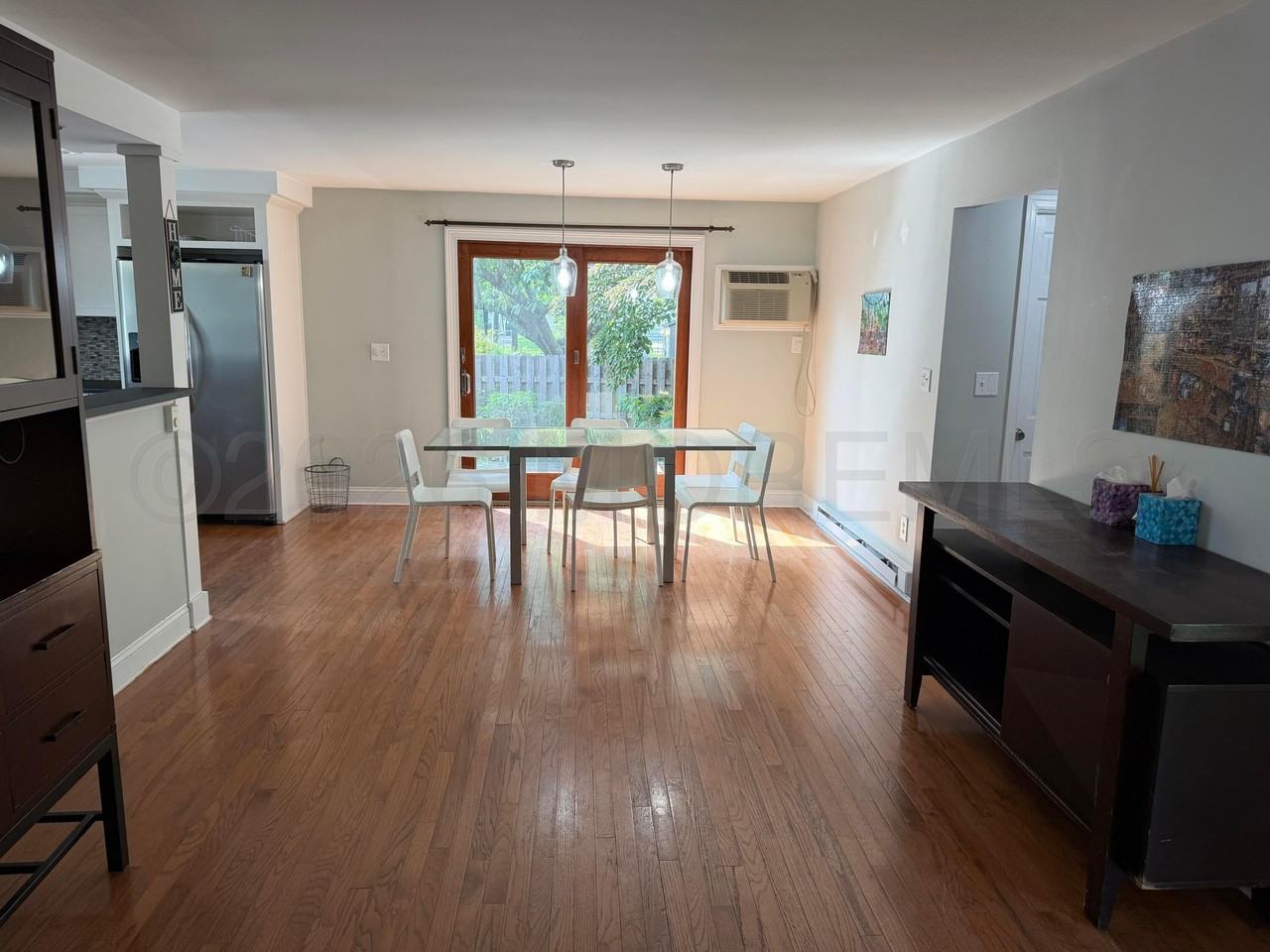 322 Wells Ave - Photo 5 of 16