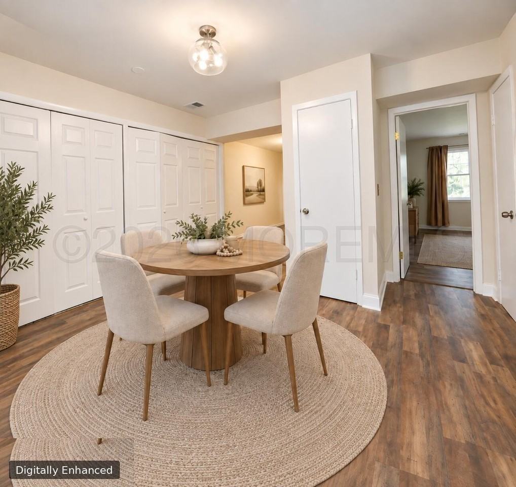 1405 Silver Ct - Photo 5 of 26