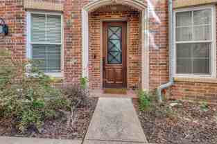 3200 Ross Ave #27 - Photo 1 of 1