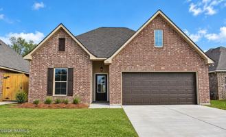 featured image of 421 Berg Ct