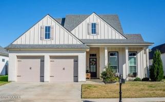 featured image of 406 Last Quarter Dr
