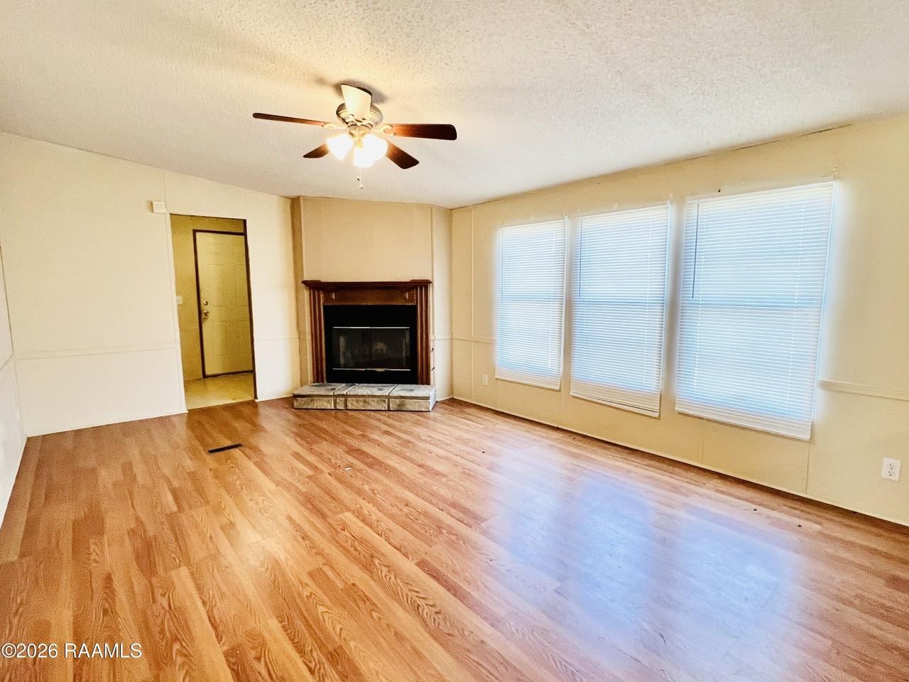 1200 Post Rd - Photo 7 of 19