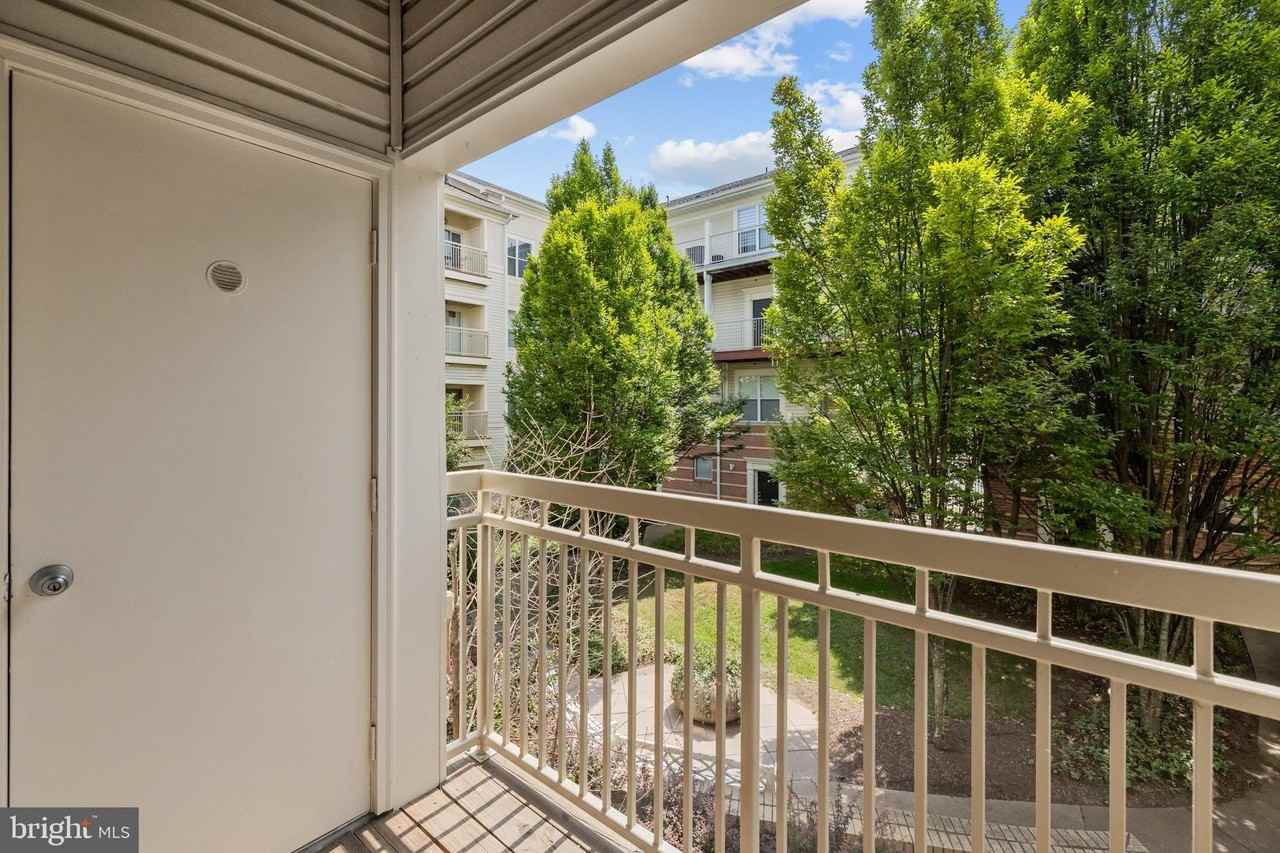 9486 Virginia Center Blvd #218 - Photo 2 of 34