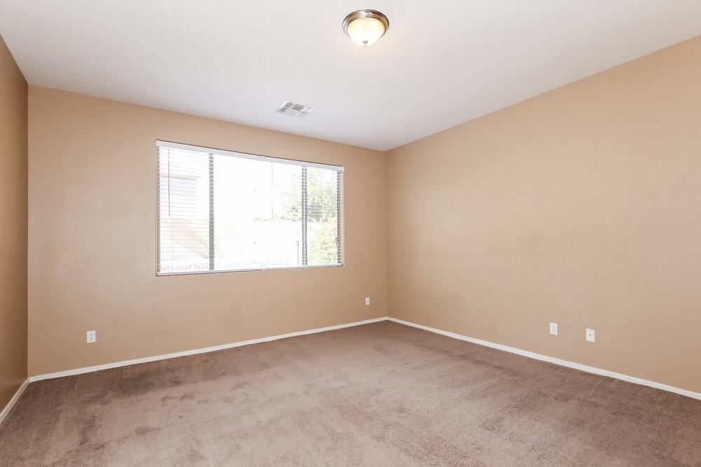 6932 W Briles Rd - Photo 5 of 15