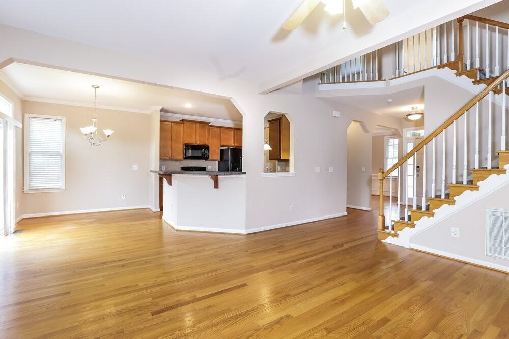 1132 Heritage Greens Dr - Photo 4 of 17
