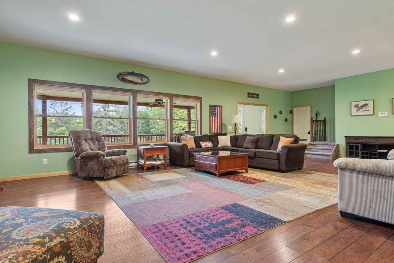 1724 Calhoun Hill Rd #1511978P - Photo 3 of 50