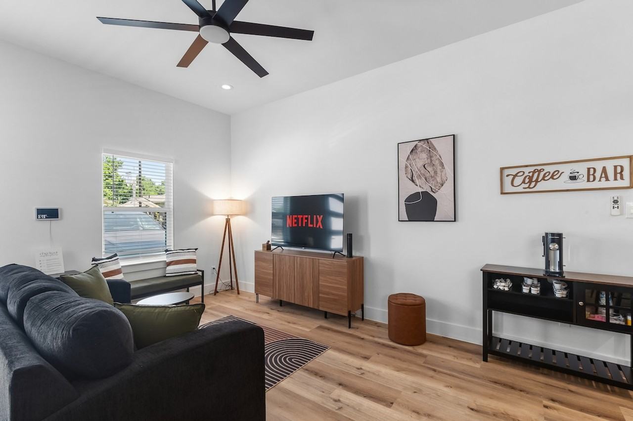 8007 Cora St #1610366P - Photo 2 of 23