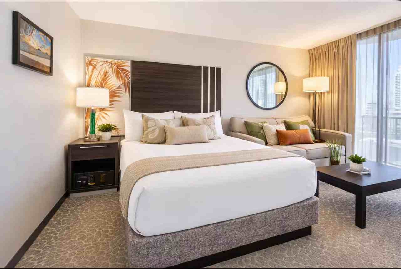 1850 Ala Moana Blvd #1627734P - Photo 5 of 39