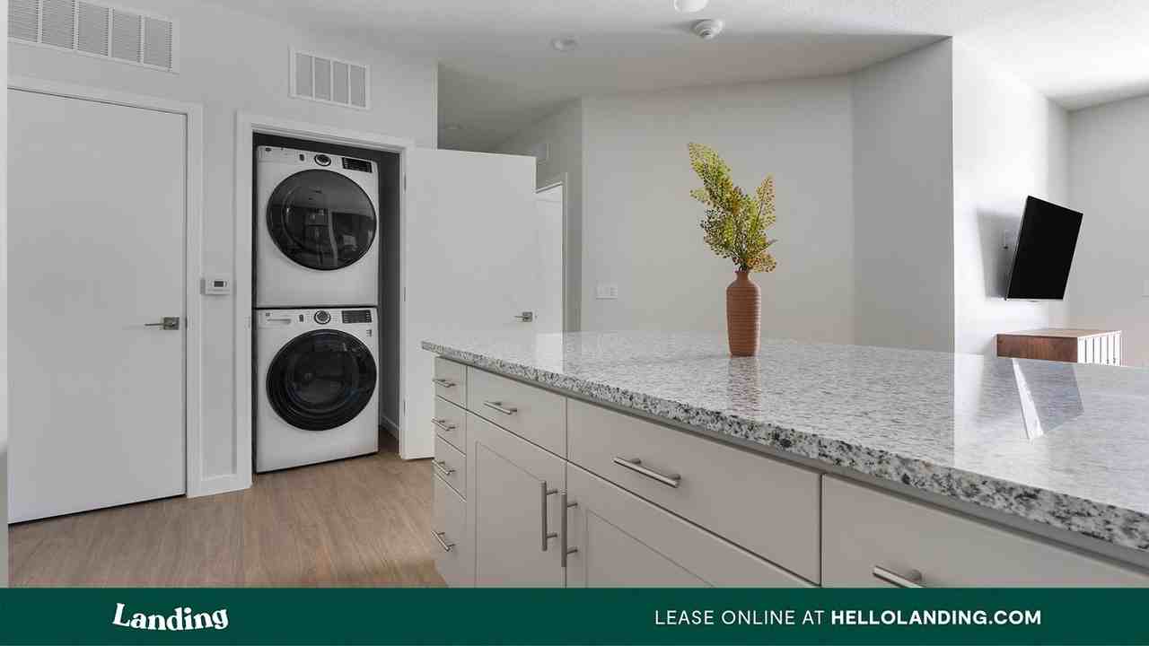 2750 Bahia Vista St - Photo 4 of 50