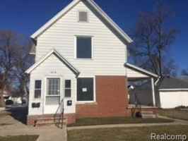 featured image of 1613 Lapeer Ave #2