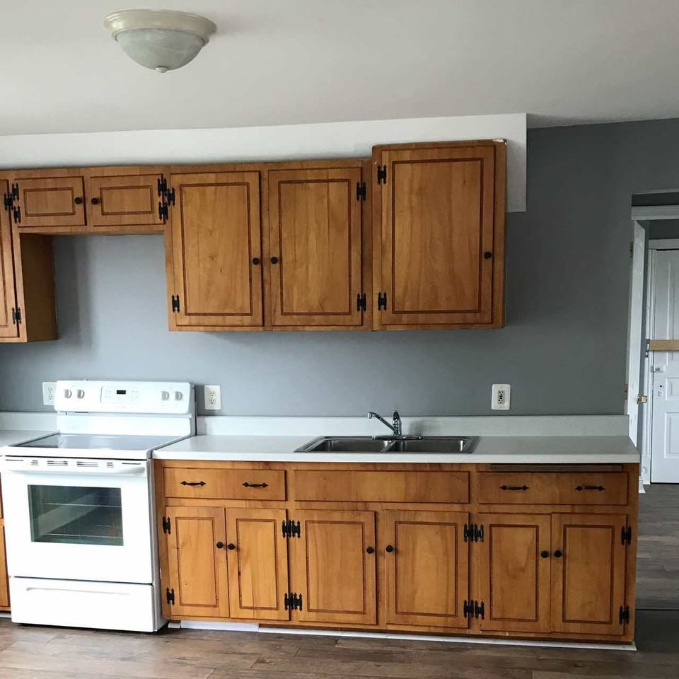 1613 Lapeer Ave #2 - Photo 3 of 20