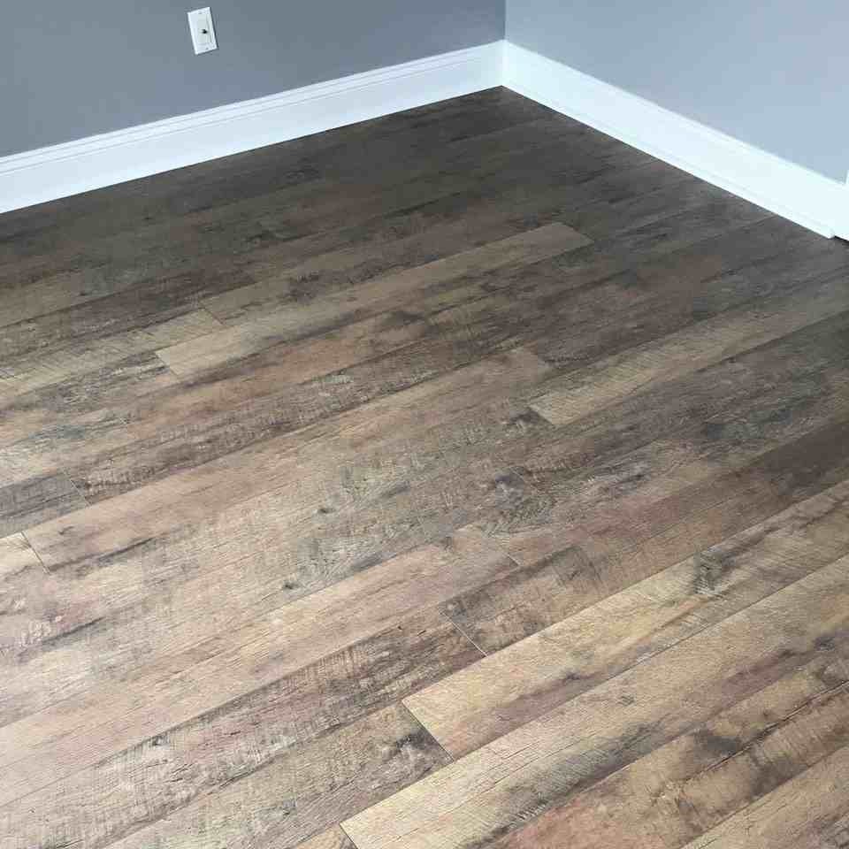1613 Lapeer Ave #2 - Photo 4 of 20