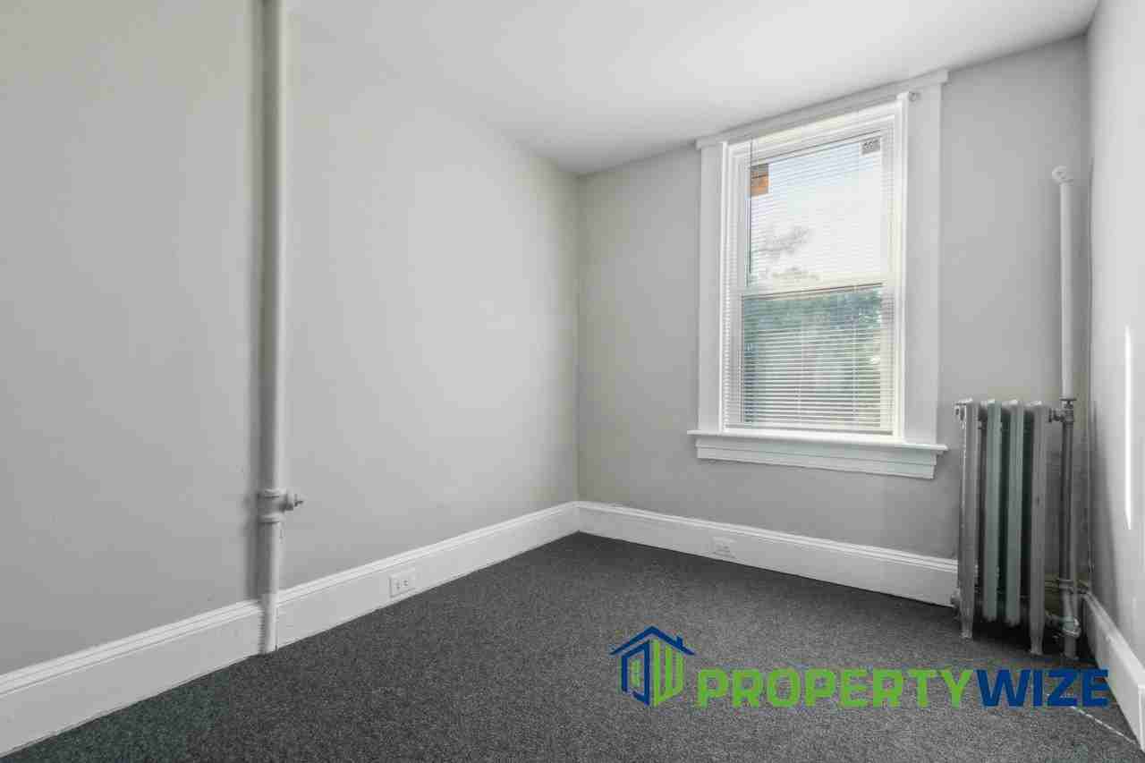 3343 Avondale Ave #1 - Photo 7 of 22