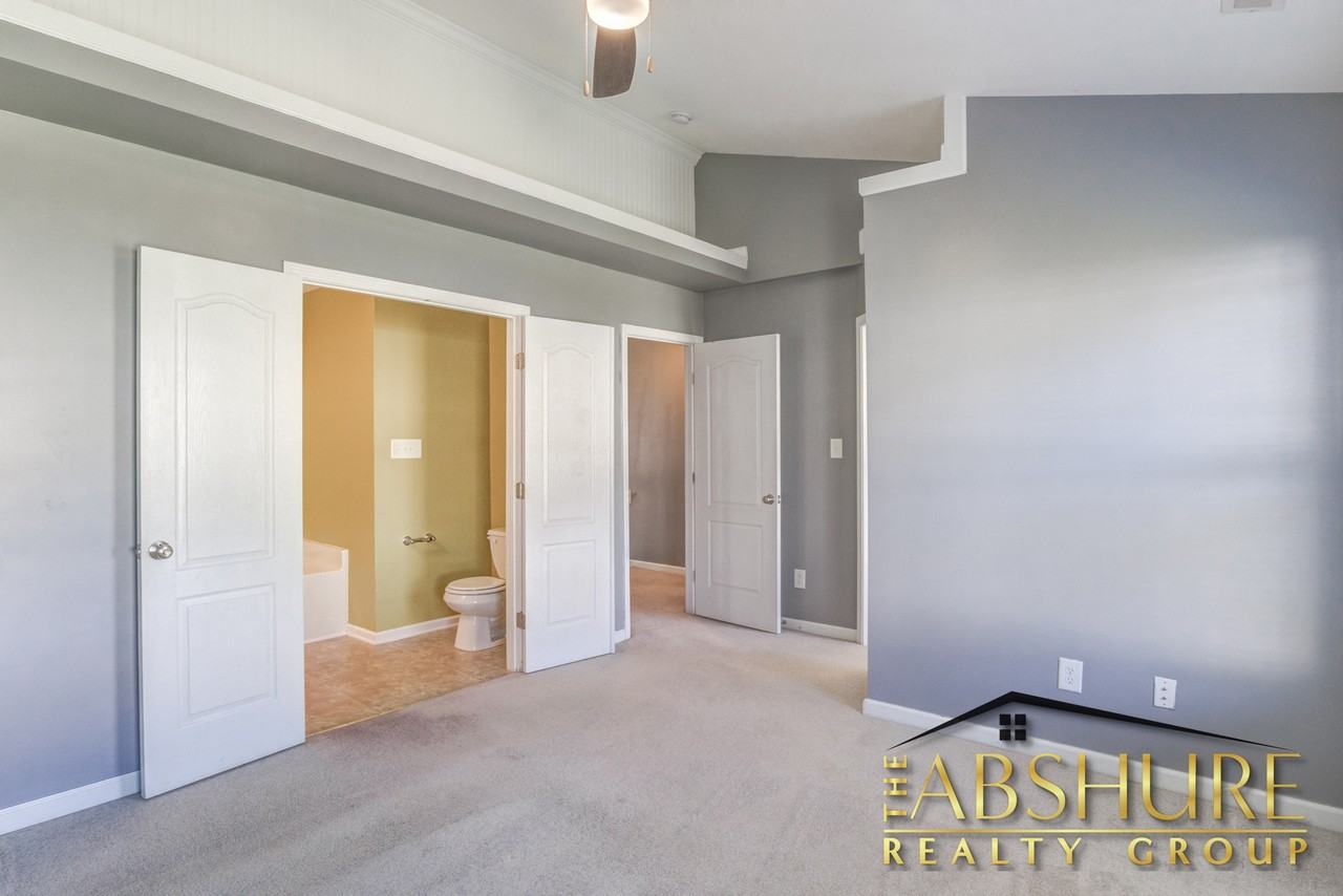 2136 Sunny Cove Dr #1 - Photo 7 of 22