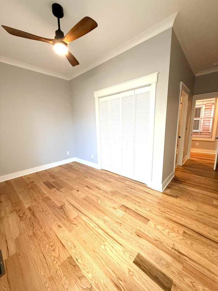 2305 Whitaker St #A - Photo 3 of 22
