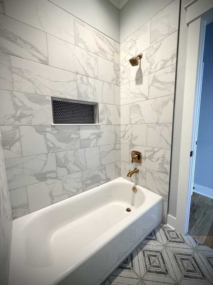 2305 Whitaker St #A - Photo 5 of 22