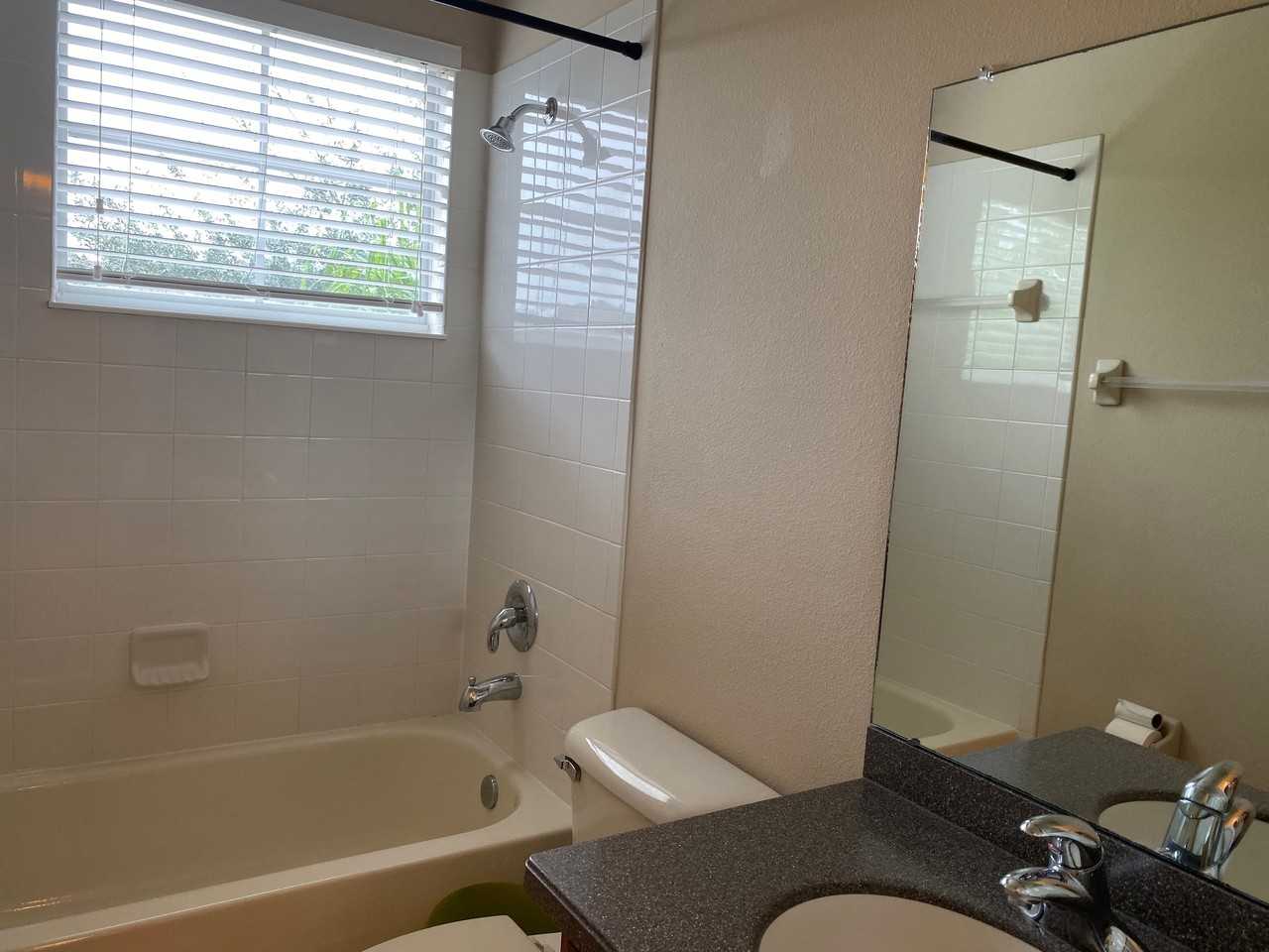 7212 S Saint Patrick St #8788032 - Photo 2 of 9