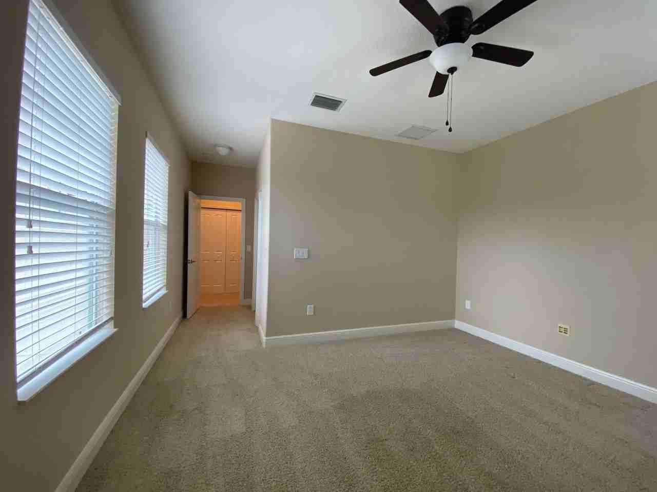 7212 S Saint Patrick St #8788032 - Photo 4 of 9