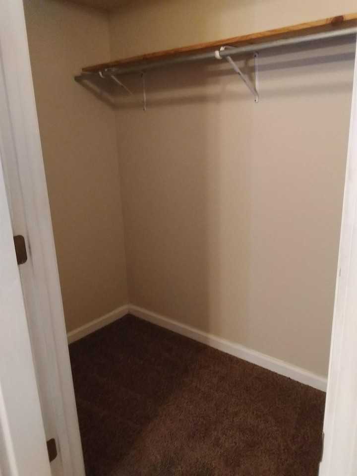 709 - Photo 2 of 6