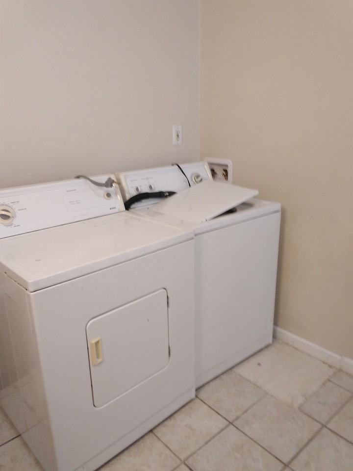 709 - Photo 3 of 6