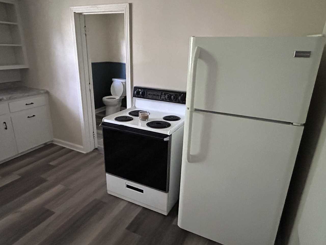 919 Nightingale St #1 - Photo 6 of 13