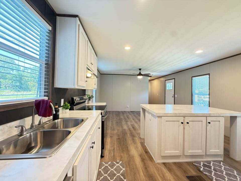 129 Ponderosa Way - Photo 3 of 16