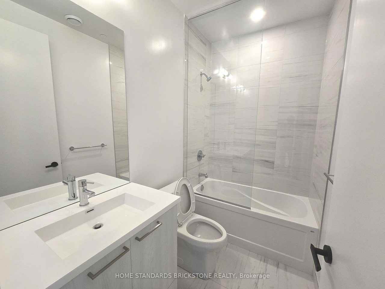 225 Commerce Street #3608 - Photo 6 of 11