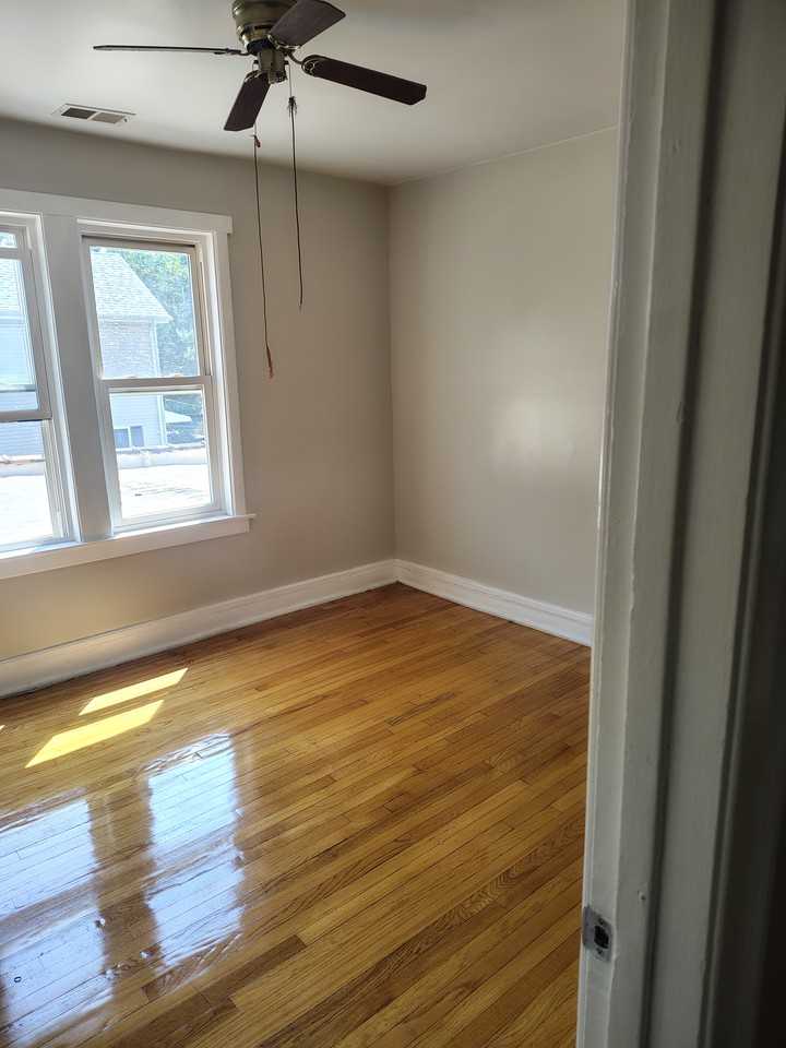 930 North Springfield Avenue #2 - Photo 7 of 13