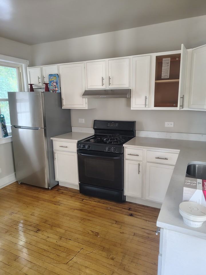 930 North Springfield Avenue #2 - Photo 3 of 13