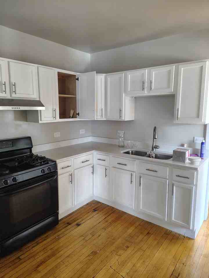 930 North Springfield Avenue #2 - Photo 5 of 13
