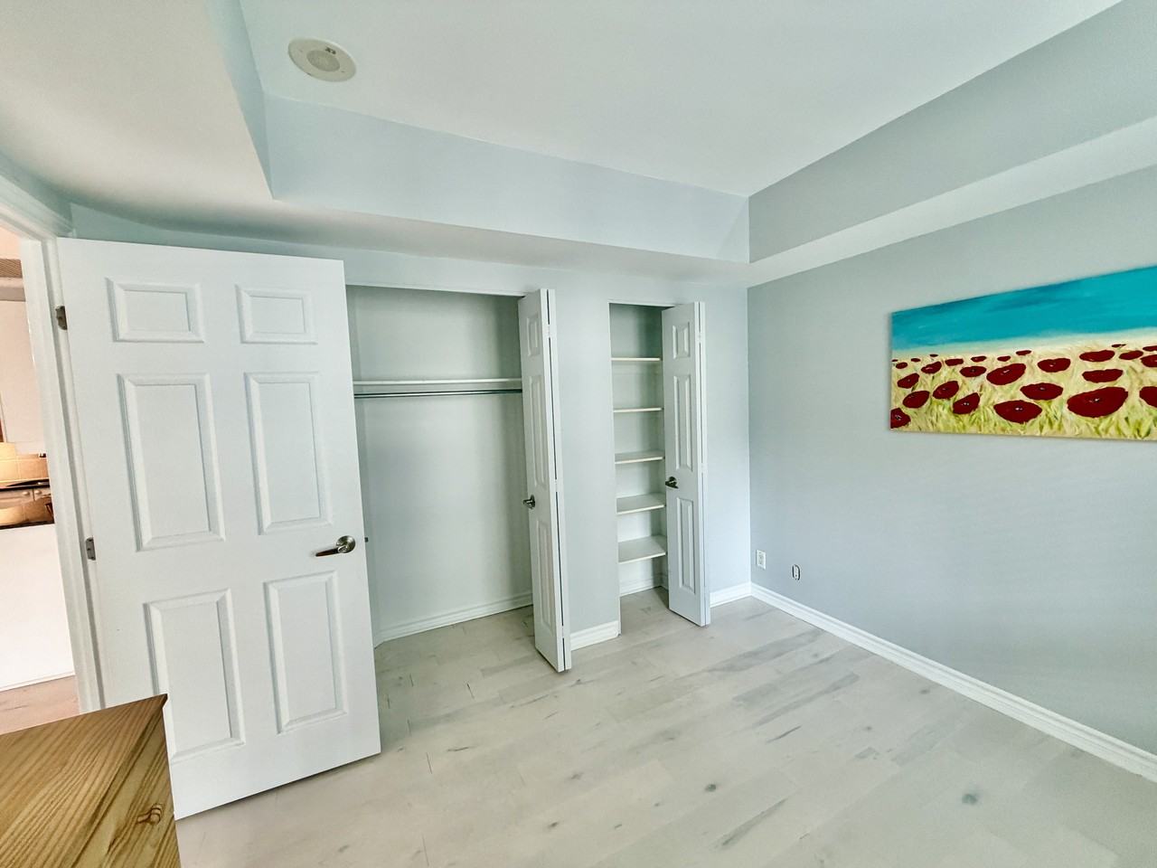 445 Laurier Avenue West #505 - Photo 4 of 22