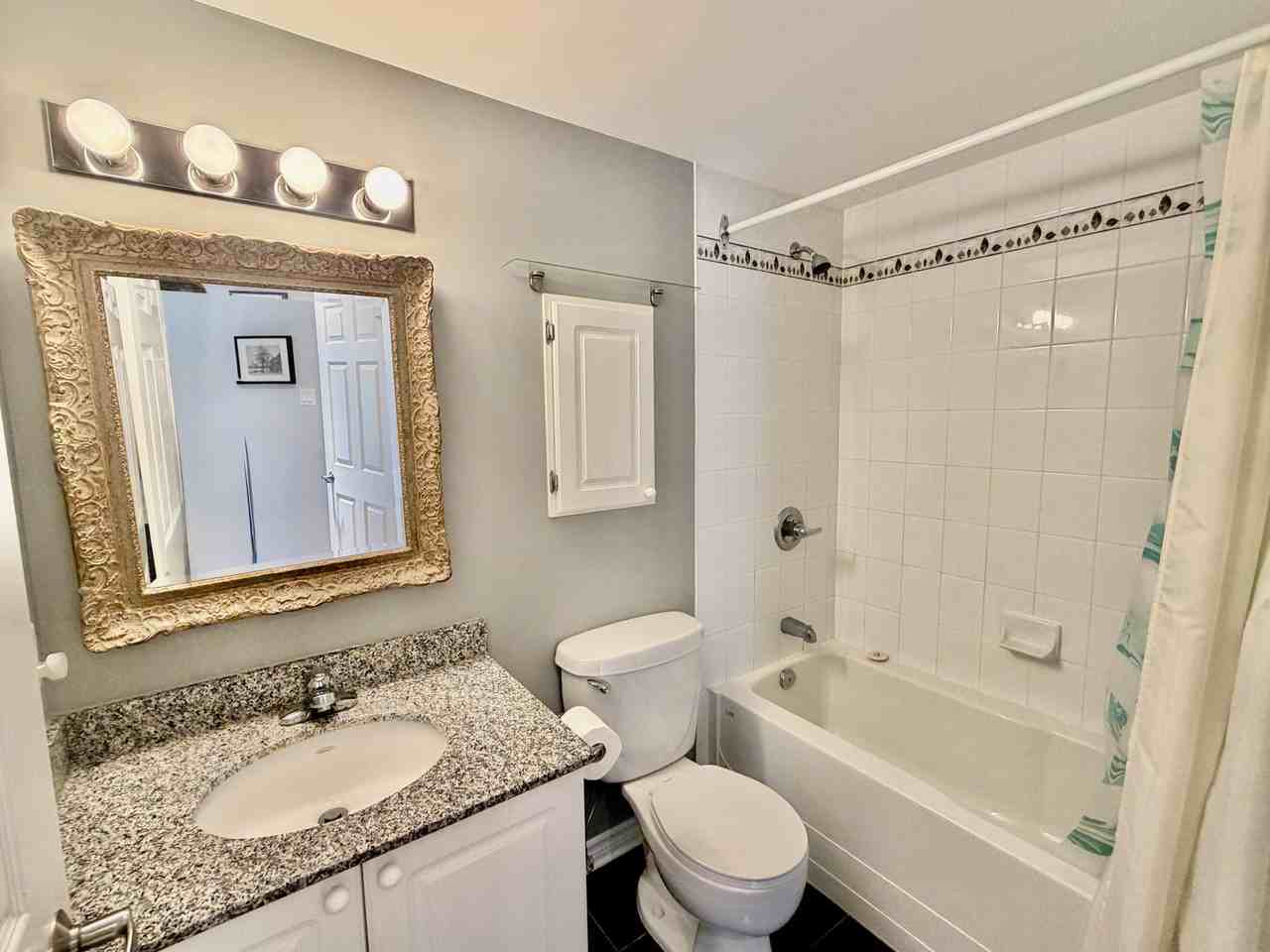 445 Laurier Avenue West #505 - Photo 5 of 22