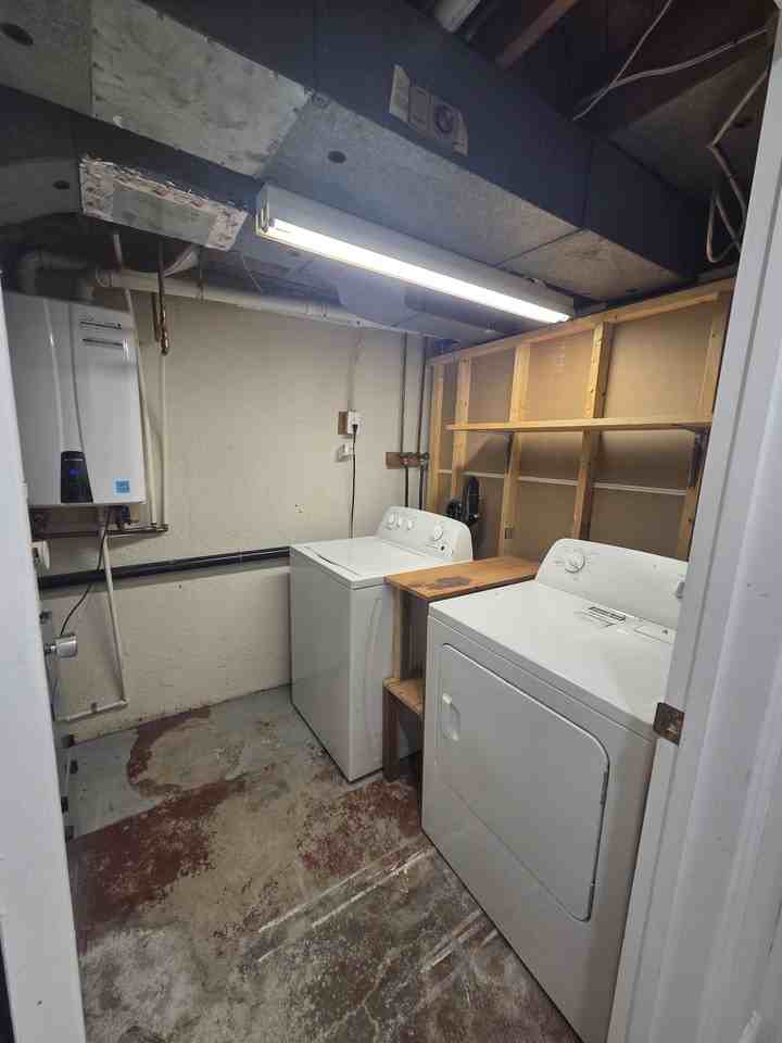 881 Lawrence Road - Photo 4 of 20