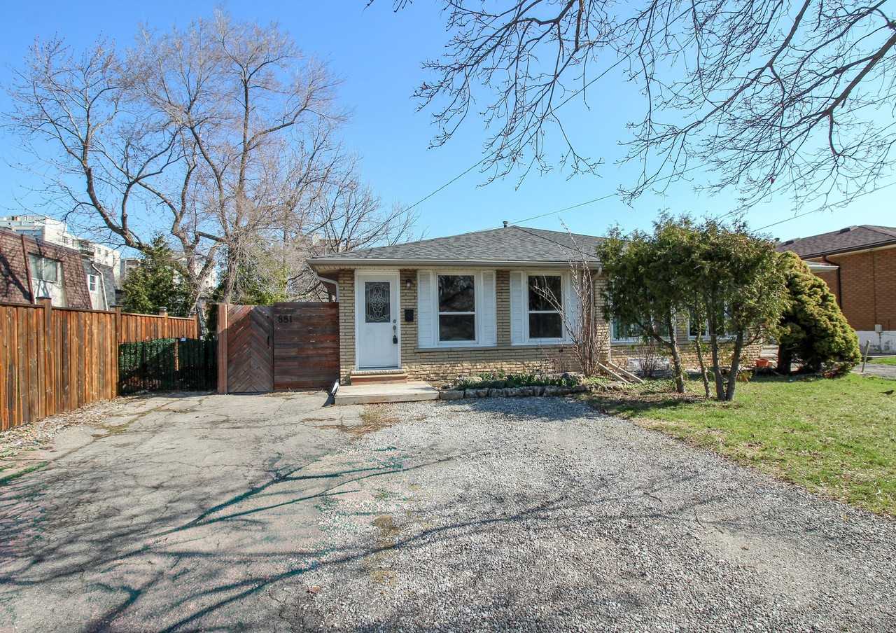 881 Lawrence Road - Photo 6 of 20