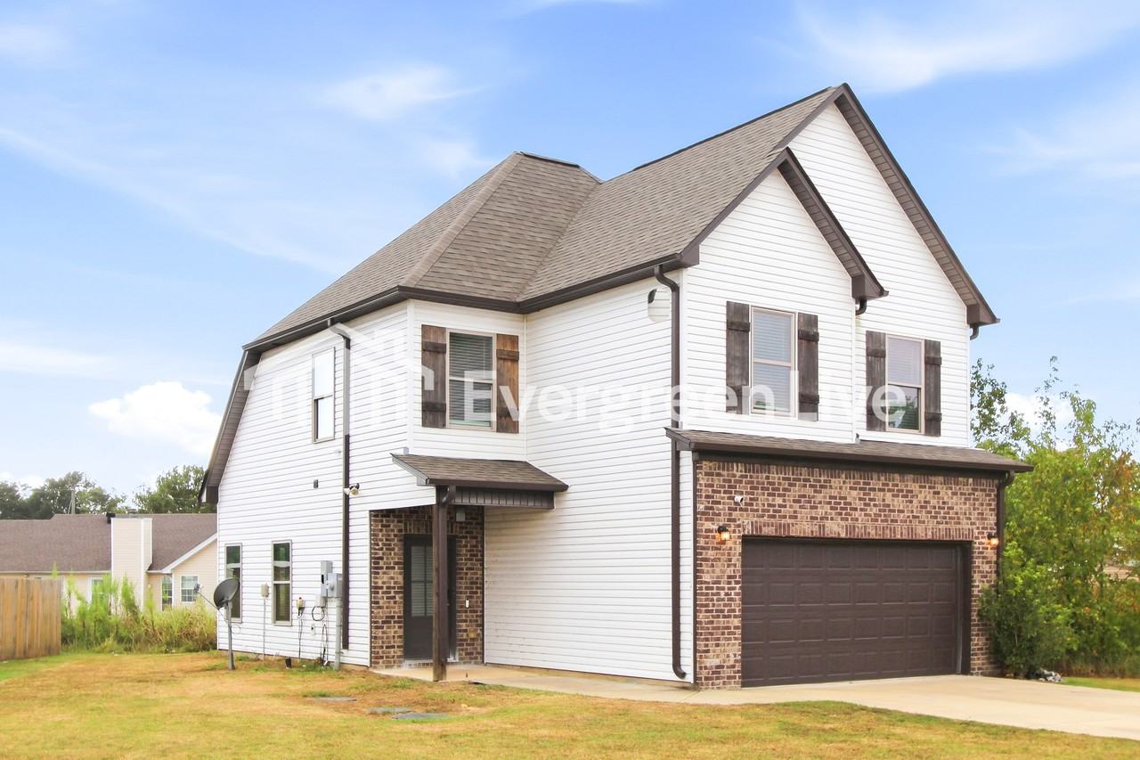 14205 Sugarberry Ln - Photo 2 of 15